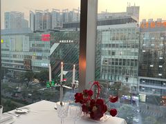 -圣丰索菲特·法国餐厅