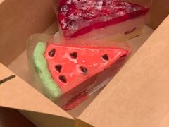 莓果森林风味酸奶慕斯蛋糕-星巴克臻选(天津鲁能中心一店)
