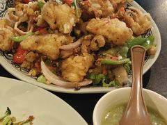 -大头虾越式风味餐厅(光明广场店)