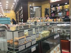 面包甜点陈列柜-三阳盛(南京西路店)