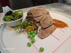 -清真·胖妈妈手抓餐厅(定西路长城宾馆店)