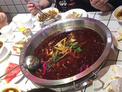 -蛙一刀·麻椒鱼火锅(金仙桥店)