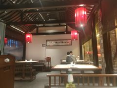 -红蜡烛•瓦罐粥家常菜•夜宵(中山路店)