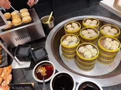 -松咖啡自助餐厅·松北香格里拉