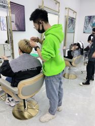 -IN HAIR艺术+造型