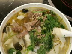 河南羊肉烩面-清真·玛丽亚新疆菜主题餐厅(浙江中路店)