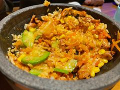 肥牛石锅拌饭-花腰餐吧Bistro烧烤 傣味(传媒大学店)