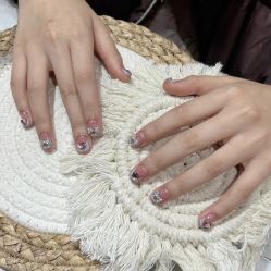 -斯馨·健康美甲美睫