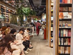 -覔书店(壹方城店)