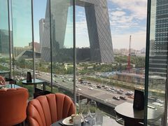 -福楼毕斯罗F Bistronome(国贸商城约会地标景观店)