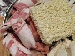 -青瓦餐厅·生鱼片·韩园烤肉(西塔店)