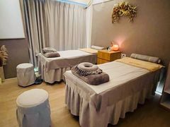 -左悦·艾灸调理·推拿按摩·精油SPA(卓悦汇店)