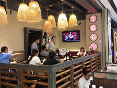 大堂-左庭右院鲜牛肉火锅(金山万达店)