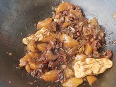 -小媳妇铁锅炖鱼(世博园店)