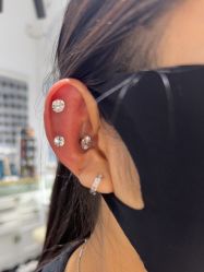 -AI艾耳·专业手工耳洞·穿孔美学馆