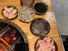 -仁虎老火锅(黄泥磅店)