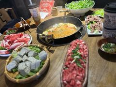 -贵厨酸汤牛肉(花果园国际中心店)