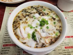 农汤黄鱼冬菜汤米线-香港仔茶餐厅(凤阳店)