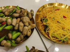 凉拌土豆丝-云鼎·炙火精酿啤酒秘制烧烤(工体店)