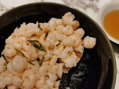 龙井虾仁-湖滨28中餐厅·西湖宴·杭州君悦酒店