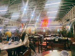 大堂-四川小胡子海鲜(丁村万人海鲜广场店)