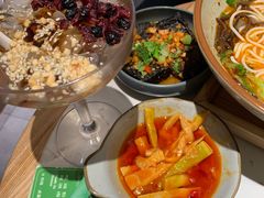 -百春原湖南牛肉粉(百联世纪店)