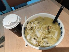 -阿香米线(宁波来福士广场店)
