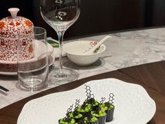 -新光酒家·方亮蟹宴·河豚(浦东店)