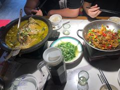 -小凤庭·地道湖北菜武昌鱼·藕汤(38年黄鹤楼店)