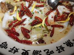 -江渔儿酸菜鱼(曜一城店)