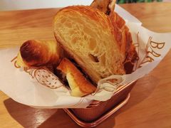 -Dough&Joe团憩(瑞虹天地月亮湾店)