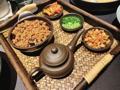 猪油渣肉末黑米饭-醉东Oriental House(静安嘉里中心店)