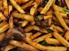 -江城燕子大排档(江汉路步行街店)