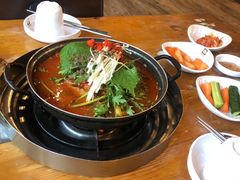 -喇喇排骨火锅·传统韩式脊骨汤(望京西园总店)