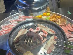 -哈哈碳都·牛肋条无限自助烤肉(宝龙店)