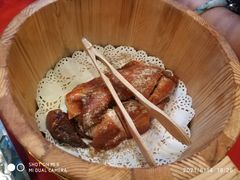 胡桃里烤鸡-贝贝龙虾·音乐餐厅(昌平东关店)