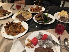 -东方红海鲜百汇(国际大厦店)