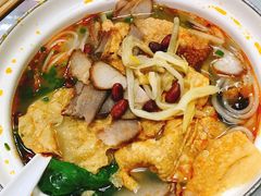 -丽丽三鲜螺蛳粉(田林路店)