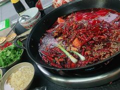 -四小区火锅·巷子里的重庆火锅(花照壁店)