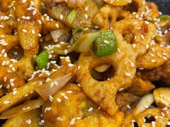香锅牛蛙-旭龙鱼头王(航华店)