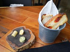 餐前包-AZUL by FUEL蓝色·法式酒馆(琶醍店)