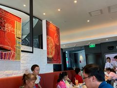 大堂-必胜客(大坪英利店)