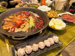 -黄潇洒老火锅(九眼桥宏济巷店)