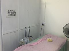 -伍师傅按摩馆(白云尚城花园店)