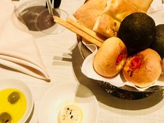 餐前面包-北京金融街丽思卡尔顿酒店·意味轩 Cepe