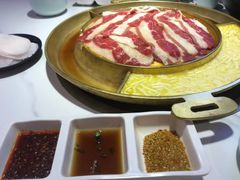 -猪啊牛呀羊啊铜盘烤肉(正大广场店)