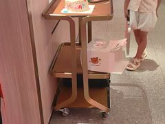 -海底捞火锅(杭州庆春路夜宵主题店)