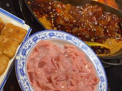 -周小明火锅(黑金冠社区店)