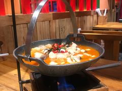 思茅酸汤鱼片-老滇山寨•云南特色菜•地方菜•民族风情歌舞表演(金碧店)