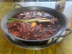 -黄潇洒老火锅(九眼桥宏济巷店)
